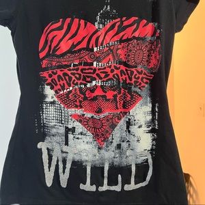 NWOT Hybrid Tshirt